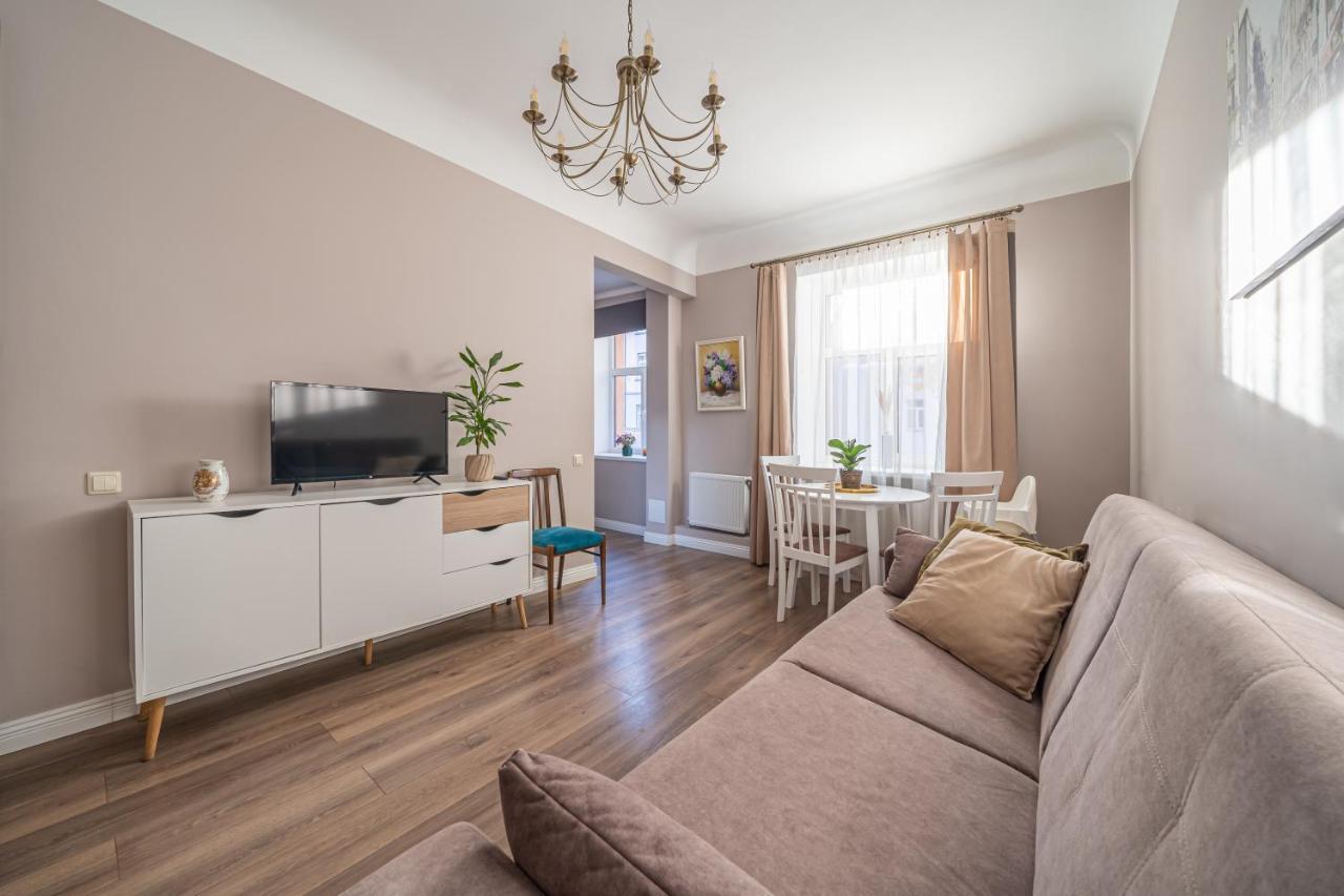 Korter Stylish Latvian Classic 1-bedroom Near Center, Parks & Public Transport Links Riga